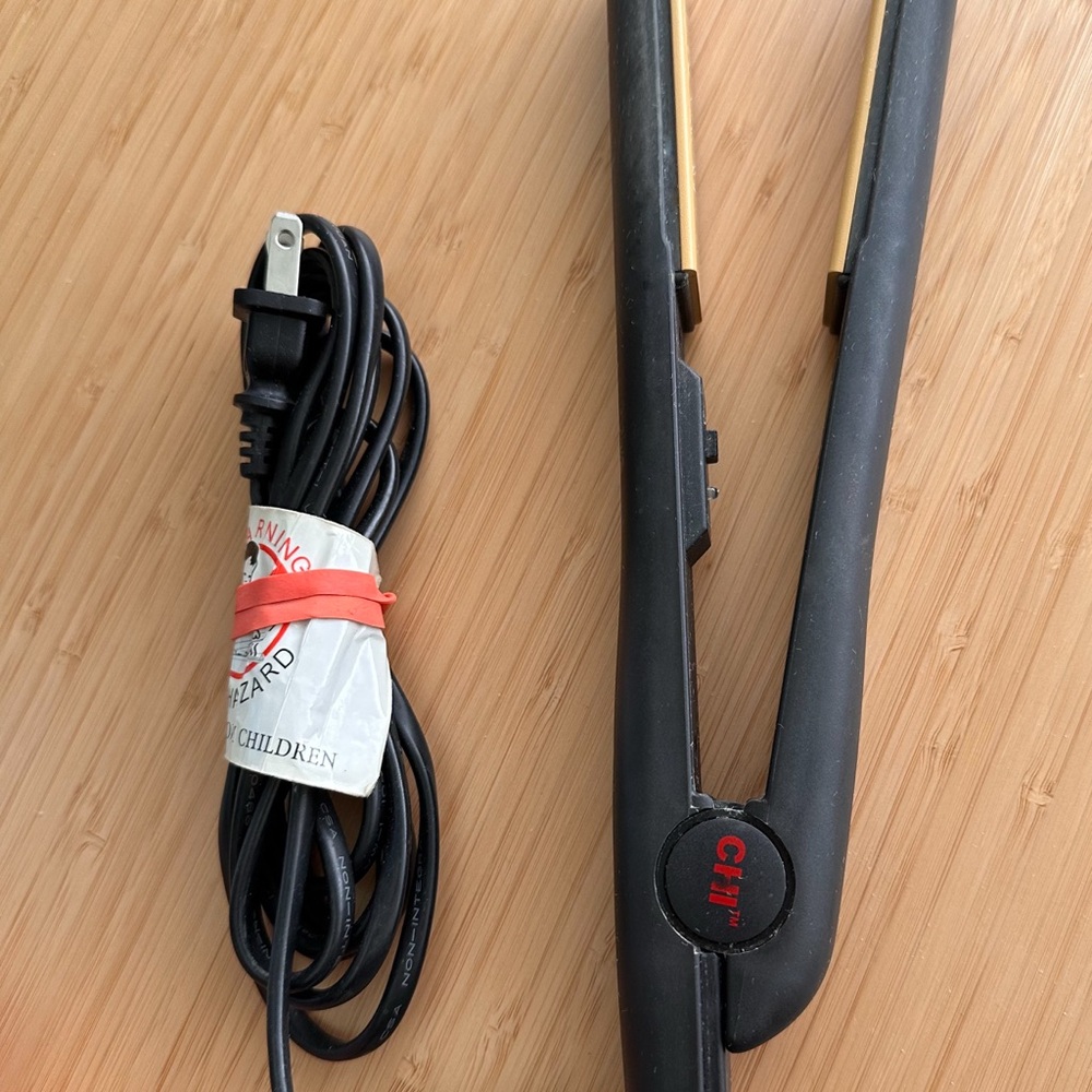 CHI 1-inch Original Ceramic Hairstyling Iron